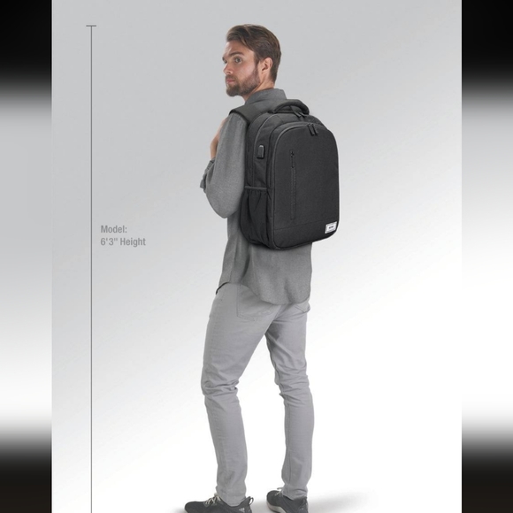 SOLO New York Re:Define Black B1ackpack NWT - Picture 2 of 12